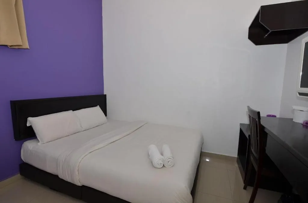 **  Hotel Alam Indi Johor Bahru Malásia