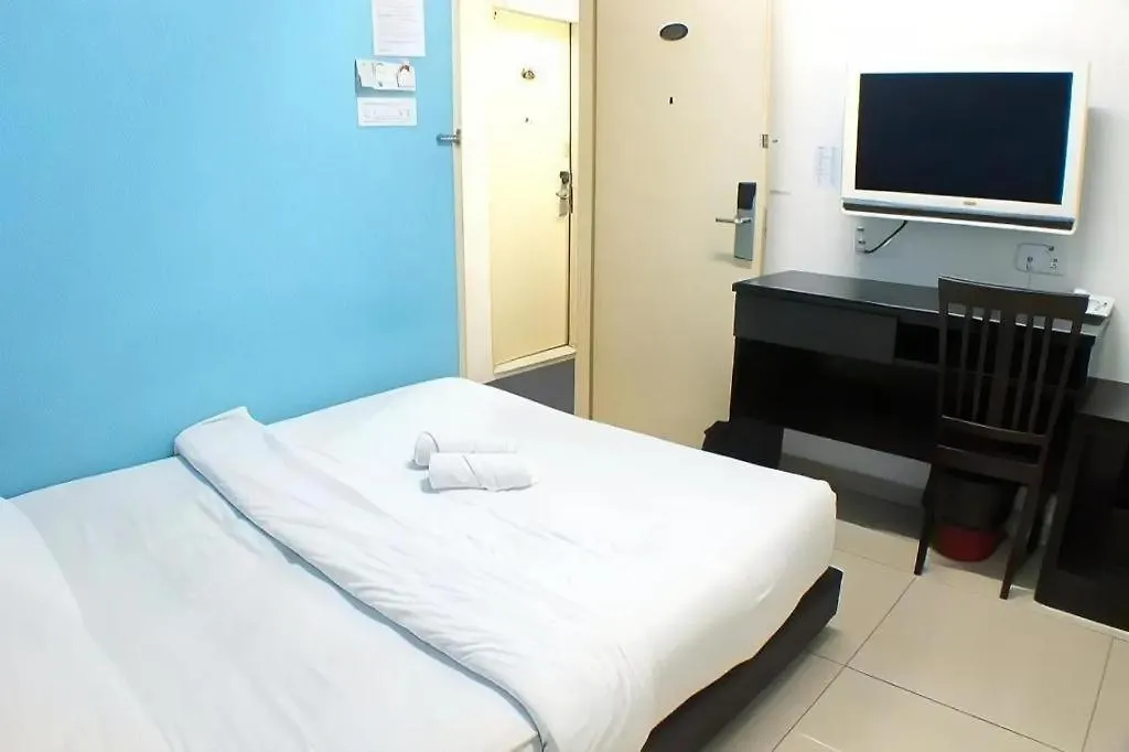Hotel Alam Indi Johor Bahru 2*,